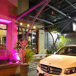 Отель Premium Flats Berrini - Boutique, Сан-Пауло
